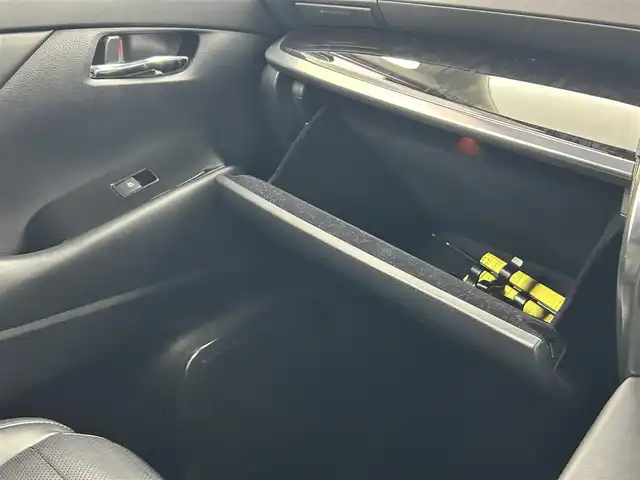 トヨタ アルファード S Cパッケージ 熊本県 2018(平30)年 4.3万km ブラック 純正10インチナビNSZN-Z68T(Bluetooth/フルセグTV/DVD)/両側パワースライドドア/ビルトインETC2.0/純正フリップダウンモニター/純正前方ドライブレコーダー/レーダークルーズコントロール/前席シートエアコン/ヒーター/前席パワーシート/電動オットマン/キャプテンシート/シートメモリ/ステアリングヒーター/電動リアゲート/オットマン/バックカメラ/純正フロアマット/社外20インチAW/前後コーナーセンサー/横滑り防止装置/盗難防止装置/LEDオートヘッドライト/フォグランプ/衝突軽減システム/カーテンエアバッグ/ABS