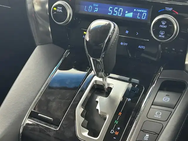 トヨタ アルファード S Cパッケージ 熊本県 2018(平30)年 4.3万km ブラック 純正10インチナビNSZN-Z68T(Bluetooth/フルセグTV/DVD)/両側パワースライドドア/ビルトインETC2.0/純正フリップダウンモニター/純正前方ドライブレコーダー/レーダークルーズコントロール/前席シートエアコン/ヒーター/前席パワーシート/電動オットマン/キャプテンシート/シートメモリ/ステアリングヒーター/電動リアゲート/オットマン/バックカメラ/純正フロアマット/社外20インチAW/前後コーナーセンサー/横滑り防止装置/盗難防止装置/LEDオートヘッドライト/フォグランプ/衝突軽減システム/カーテンエアバッグ/ABS