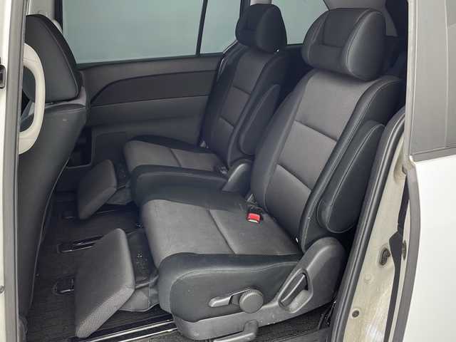 マツダ ＭＰＶ 23C Sporty Pack 兵庫県 2007(平19)年 7.7万km クリスタルホワイトパールマイカ ・社外ナビ/・TV/HDD/DVD/AM/FM/・両側パワースライドドア/・ウォークスルー/・純正フロアマット/・電動格納ミラー/・リアオートエアコン/・純正17インチアルミホイール/・HIDヘッドライト/・オートライト/・ETC/・スマートキー//・ナビボタン不良/・ナビ開閉不良