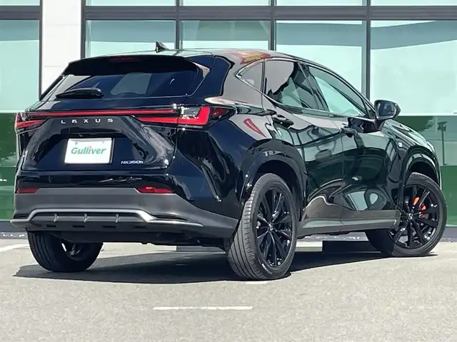 レクサス ＮＸ 350h Fスポーツ 和歌山県 2023(令5)年 2.9万km ブラック 純正14インチナビ/全方位カメラ/フルセグTV/衝突軽減ブレーキ/レーダークルコン/ブラインドスポットモニター/前後コーナーセンサー/オートライト/サンルーフ/デジタルインナーミラー/ビルトインETC2.0/ヘッドアップディスプレイ/オレンジキャリパー/置くだけ充電器/シートヒーター/シートベンチレーション/パワーシート/シートメモリー/ステアリングヒーター/ステアリングリモコン/パドルシフト