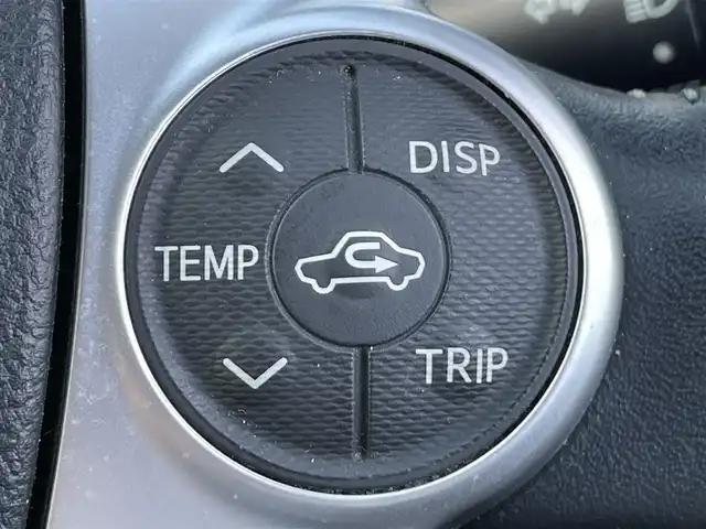 トヨタ アクア X－URBAN 香川県 2015(平27)年 7.6万km ライムホワイトパールクリスタルシャイン 純正7型ＳＤナビ（NSZT-W64）/・フルセグTV/・Bluetooth/・CD/バックカメラ/純正１６インチアルミホイール/ビルトインETC/純正ＬＥＤヘッドライト/スマートキー/プッシュスタート/ステアリングスイッチ/ハーフレザー/純正フロアマット/純正ドアバイザー/前ドライブレコーダー/２トーンカラー/Wエアバッグ