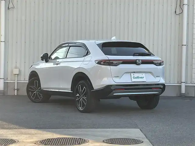 ホンダ ヴェゼル ハイブリッド e:HEV Z 山形県 2022(令4)年 3.7万km プラチナホワイトパール ホンダセンシング/純正メモリナビ/　　【BT　フルセグ　USB】/全周囲カメラ/電動リアゲート/レーダークルーズコントロール/LEDオートライト/ハーフレザーシート/シートヒーター/純正18インチアルミホイール/ブラインドスポットモニター/ダウンヒルアシストコントロール/ステアリングヒーター/ステアリングスイッチ/パドルシフト/ドライブレコーダー/スマートキー×2/ETC2.0