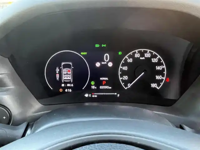 ホンダ ヴェゼル ハイブリッド e:HEV Z 山形県 2022(令4)年 3.7万km プラチナホワイトパール ホンダセンシング/純正メモリナビ/　　【BT　フルセグ　USB】/全周囲カメラ/電動リアゲート/レーダークルーズコントロール/LEDオートライト/ハーフレザーシート/シートヒーター/純正18インチアルミホイール/ブラインドスポットモニター/ダウンヒルアシストコントロール/ステアリングヒーター/ステアリングスイッチ/パドルシフト/ドライブレコーダー/スマートキー×2/ETC2.0