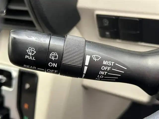 トヨタ シエンタ G 沖縄県 2016(平28)年 6.9万km コバルトブルーメタリック (株)IDOMが運営する【じしゃロンコザ店】の自社ローン専用車両になりますこちらは現金またはオートローンご利用時の価格です。自社ローンご希望の方は別途その旨お申付け下さい/純正ナビ/フルセグＴＶ　/ＥＴＣ　　/バックカメラ　/ドライブレコーダー前後　/衝突被害軽減ブレーキ　/両側パワースライドドア　/アイドリングストップ　/プッシュスタート/スマートキー/オートライト