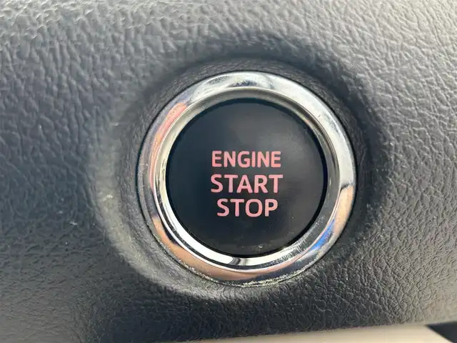 トヨタ シエンタ G 沖縄県 2016(平28)年 6.9万km コバルトブルーメタリック (株)IDOMが運営する【じしゃロンコザ店】の自社ローン専用車両になりますこちらは現金またはオートローンご利用時の価格です。自社ローンご希望の方は別途その旨お申付け下さい/純正ナビ/フルセグＴＶ　/ＥＴＣ　　/バックカメラ　/ドライブレコーダー前後　/衝突被害軽減ブレーキ　/両側パワースライドドア　/アイドリングストップ　/プッシュスタート/スマートキー/オートライト