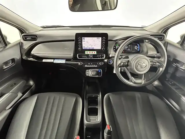 トヨタ アクア X 佐賀県 2022(令4)年 6万km クリアベージュメタリック 純正ナビコネクト付き7インチディスプレイオーディオ/Bluetooth/AM/FM/バックカメラ/ビルトインETC/トヨタセーフティーセンス/レーンキープアシスト/ロードサインアシスト/レーダークルーズコントロール/社外フロアマット