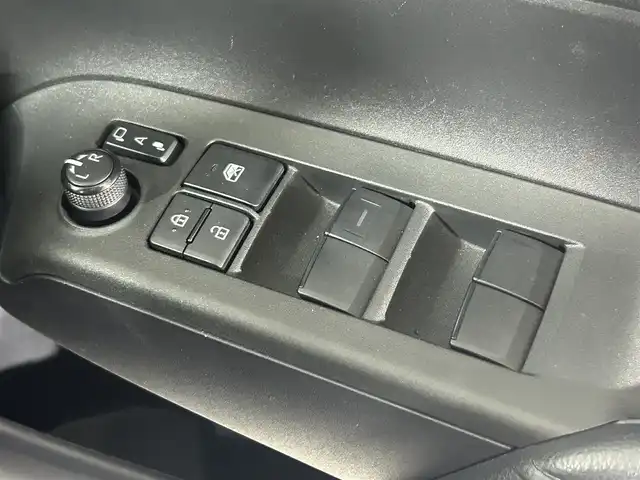 トヨタ アクア X 佐賀県 2022(令4)年 6万km クリアベージュメタリック 純正ナビコネクト付き7インチディスプレイオーディオ/Bluetooth/AM/FM/バックカメラ/ビルトインETC/トヨタセーフティーセンス/レーンキープアシスト/ロードサインアシスト/レーダークルーズコントロール/社外フロアマット