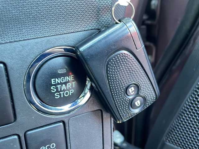 ダイハツ ムーヴ カスタム X SA 新潟県 2013(平25)年 4.3万km シルキーマルーンクリスタルメタリック ナビ：NR-MZ60/（BT/フルセグ）/電動格納ウィンカーミラー/フォグランプ/ドアバイザー/夏冬タイヤ