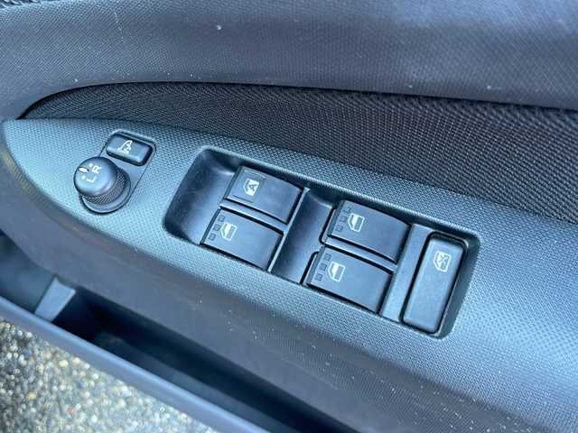 ダイハツ ムーヴ カスタム X SA 新潟県 2013(平25)年 4.3万km シルキーマルーンクリスタルメタリック ナビ：NR-MZ60/（BT/フルセグ）/電動格納ウィンカーミラー/フォグランプ/ドアバイザー/夏冬タイヤ