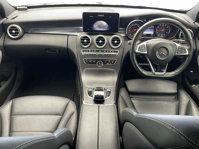 メルセデス・ベンツ Ｃ１８０ アバンギャルド AMGライン 沖縄県 2015(平27)年 5.7万km イリジウムシルバー 純正ナビ　/　(フルセグTV Bluetooth CD　DVD)/バックカメラ　/前席パワーシート　/前席シートヒーター　/パドルシフト　/クルーズコントロール　/ＬＥＤヘッドライト　/プッシュスタート　/スマートキー　/ＥＴＣ　/ＵＳＢ