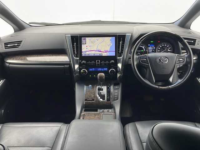 トヨタ アルファードハイブリット エグゼクティブ ラウンジ S 千葉県 2020(令2)年 3.1万km スパークリングブラックパールクリスタルシャイン 純正10インチナビ/　CD/DVD/Bluetooth/フルセグTV/　Apple car play/Android Auto/純正フリップダウンモニター/JBLサウンド/トヨタセーフティセンス/レーダークルーズコントロール/レーンキープアシスト/衝突軽減ブレーキ/クリアランスソナー/全方位カメラ/ブラインドスポットモニター/パーキングアシスト/先行車発進警報/ロードサインアシスト/電動パーキング/オートホールド/オートハイビーム/レザーシート/パワーシート/シートヒーター/エアーシート（セカンドシートまで）/メモリーシート（運転席）/ステアリングヒーター/デジタルインナーミラー/ワイヤレス充電/AC100V充電/ビルトインETC２．０/前後ドラレコ/ナノイー/後席テーブル/ロールサンシェード/三眼ヘッドライト/フォグランプ/フロアマット/ドアバイザー