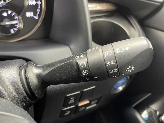 トヨタ アルファードハイブリット エグゼクティブ ラウンジ S 千葉県 2020(令2)年 3.1万km スパークリングブラックパールクリスタルシャイン 純正10インチナビ/　CD/DVD/Bluetooth/フルセグTV/　Apple car play/Android Auto/純正フリップダウンモニター/JBLサウンド/トヨタセーフティセンス/レーダークルーズコントロール/レーンキープアシスト/衝突軽減ブレーキ/クリアランスソナー/全方位カメラ/ブラインドスポットモニター/パーキングアシスト/先行車発進警報/ロードサインアシスト/電動パーキング/オートホールド/オートハイビーム/レザーシート/パワーシート/シートヒーター/エアーシート（セカンドシートまで）/メモリーシート（運転席）/ステアリングヒーター/デジタルインナーミラー/ワイヤレス充電/AC100V充電/ビルトインETC２．０/前後ドラレコ/ナノイー/後席テーブル/ロールサンシェード/三眼ヘッドライト/フォグランプ/フロアマット/ドアバイザー