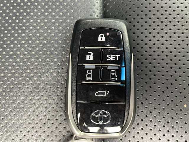 トヨタ アルファードハイブリット エグゼクティブ ラウンジ S 千葉県 2020(令2)年 3.1万km スパークリングブラックパールクリスタルシャイン 純正10インチナビ/　CD/DVD/Bluetooth/フルセグTV/　Apple car play/Android Auto/純正フリップダウンモニター/JBLサウンド/トヨタセーフティセンス/レーダークルーズコントロール/レーンキープアシスト/衝突軽減ブレーキ/クリアランスソナー/全方位カメラ/ブラインドスポットモニター/パーキングアシスト/先行車発進警報/ロードサインアシスト/電動パーキング/オートホールド/オートハイビーム/レザーシート/パワーシート/シートヒーター/エアーシート（セカンドシートまで）/メモリーシート（運転席）/ステアリングヒーター/デジタルインナーミラー/ワイヤレス充電/AC100V充電/ビルトインETC２．０/前後ドラレコ/ナノイー/後席テーブル/ロールサンシェード/三眼ヘッドライト/フォグランプ/フロアマット/ドアバイザー