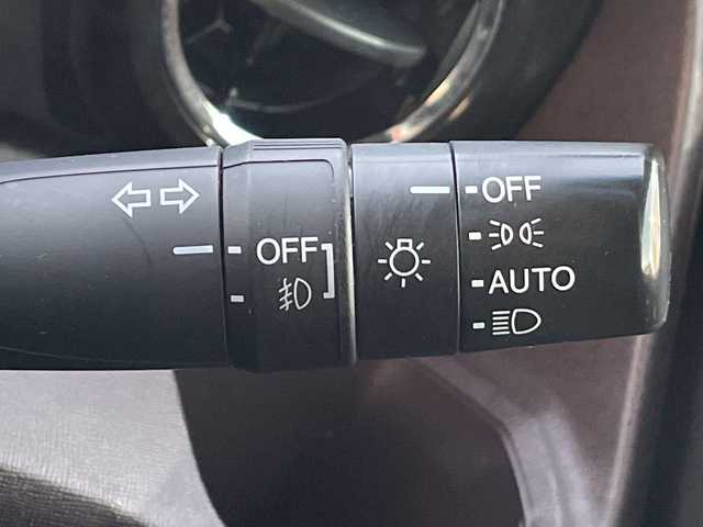 ホンダ Ｎ ＯＮＥ プレミアム Lパッケージ 茨城県 2014(平26)年 6.3万km プレミアムイエローパールⅡ 社外ナビ　/-BT/TV/AM/FM/バックカメラ　/ドライブレコーダー　/ＥＴＣ　/アイドリングストップ　/電動格納ミラー　/プッシュスタート　/純正１４インチアルミホイール　/純正フロアマット　/横滑り防止装置　/盗難防止装置　/冬タイヤ付き