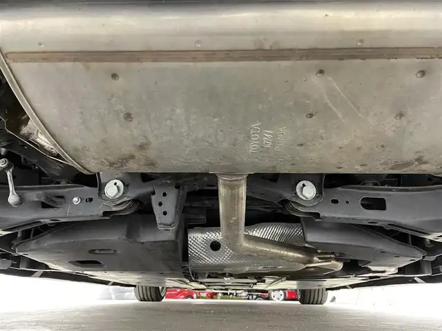 トヨタ プリウス Sツーリングセレクション 宮城県 2019(令1)年 5.2万km アティチュードブラックマイカ F.S.Rエアロ/ＲＳＲダウンサス/１９インチアルミホイール/純正ナビ/フルセグTV/Bluetooth/CD/DVD/バックモニター/ＥＴＣ/シートヒーター/アダプティブクルーズコントロール/クリアランスソナー/合皮シート/トヨタセーフティセンス/ＬＥＤヘッドランプ/フォグランプ/禁煙車