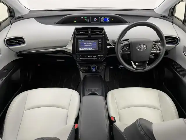 トヨタ プリウス Sツーリングセレクション 宮城県 2019(令1)年 5.2万km アティチュードブラックマイカ F.S.Rエアロ/ＲＳＲダウンサス/１９インチアルミホイール/純正ナビ/フルセグTV/Bluetooth/CD/DVD/バックモニター/ＥＴＣ/シートヒーター/アダプティブクルーズコントロール/クリアランスソナー/合皮シート/トヨタセーフティセンス/ＬＥＤヘッドランプ/フォグランプ/禁煙車