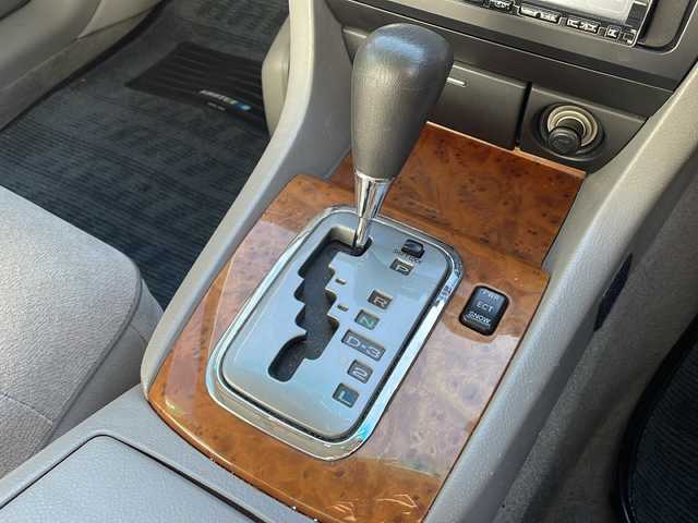 トヨタ マークⅡ グランデ 静岡県 2003(平15)年 18.1万km スーパーホワイトⅡ