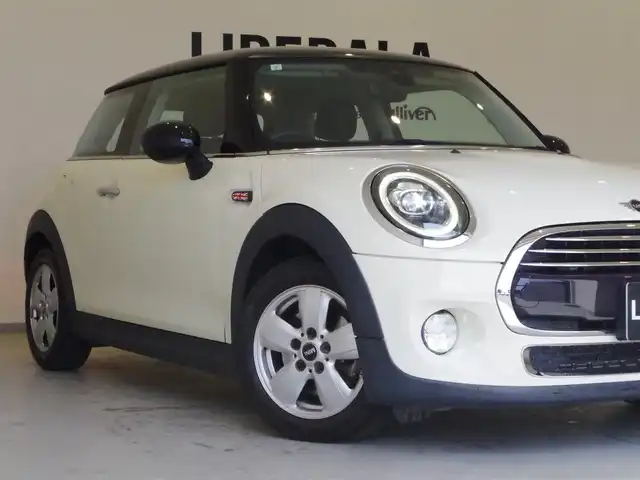 ＭＩＮＩ ミニ クーパー 岐阜県 2019(平31)年 3.1万km ペッパー・ホワイト 純正ナビ/Bluetooth/衝突軽減ブレーキ/LEDヘッドライト/ETC