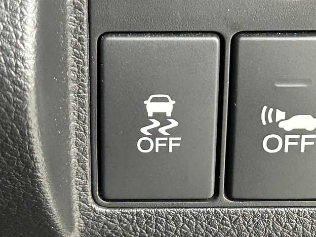 ホンダ ヴェゼル ハイブリッド Z 兵庫県 2015(平27)年 5万km ホワイトオーキッドパール 純正８型ナビ（ＢＴ，フルセグＴＶ）　/バックカメラ　/ＥＴＣ　/前後ドラレコ　/クルーズコントロール　/シティブレーキアクティブシステム/パドルシフト　/ハーフレザー　/シートヒーター　/純正１７インチアルミホイール