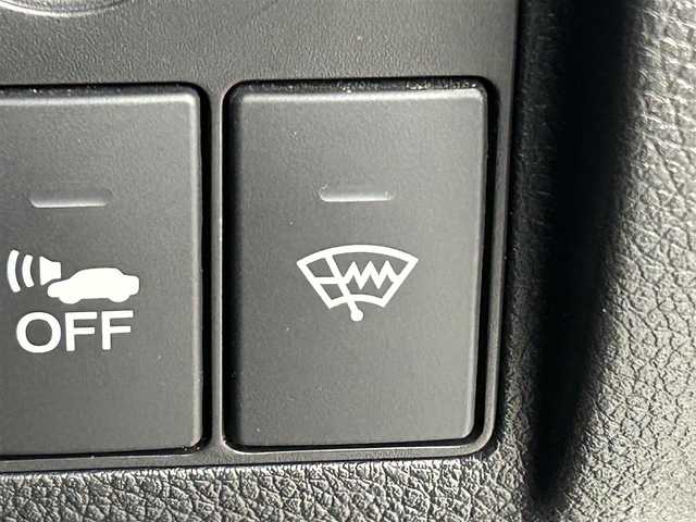 ホンダ ヴェゼル ハイブリッド Z 兵庫県 2015(平27)年 5万km ホワイトオーキッドパール 純正８型ナビ（ＢＴ，フルセグＴＶ）　/バックカメラ　/ＥＴＣ　/前後ドラレコ　/クルーズコントロール　/シティブレーキアクティブシステム/パドルシフト　/ハーフレザー　/シートヒーター　/純正１７インチアルミホイール