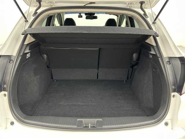 ホンダ ヴェゼル ハイブリッド Z 兵庫県 2015(平27)年 5万km ホワイトオーキッドパール 純正８型ナビ（ＢＴ，フルセグＴＶ）　/バックカメラ　/ＥＴＣ　/前後ドラレコ　/クルーズコントロール　/シティブレーキアクティブシステム/パドルシフト　/ハーフレザー　/シートヒーター　/純正１７インチアルミホイール