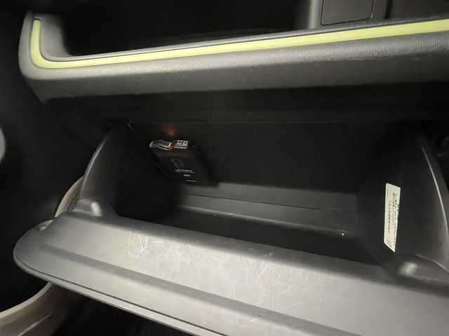 トヨタ アクア S 愛知県 2012(平24)年 4.8万km イエロー 純正メモリナビ〈NSCP-W62〉/・CD／Bluetooth／地デジTV/オートエアコン/前後ドライブレコーダー〈Y5〉/ETC/電動格納ミラー/純正フロアマット/リモコンキー