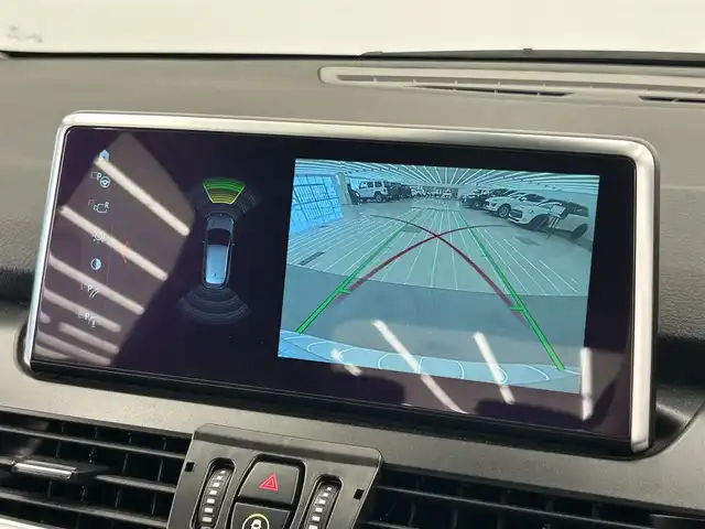 ＢＭＷ ２１８ｄ 岡山県 2018(平30)年 3.6万km グレイシャーシルバー コンフォートＰＫＧ　/パワーテールゲート　/フットオープナー　/純正ＨＤＤナビ　/スピードリミッター　/ミラー一体型ＥＴＣ　/バックカメラ　/ＬＥＤライト　/オートライト　/オートワイパー　/純正オールウェザーマット/コネクテッドドライブ/フロント＆リアフォグライト/SOSコール/パーキングベンチレーション/アンビエントライト/エコプロA/C/セーリング