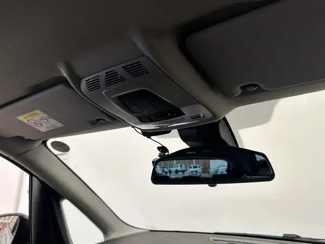 ＢＭＷ ２１８ｄ 岡山県 2018(平30)年 3.6万km グレイシャーシルバー コンフォートＰＫＧ　/パワーテールゲート　/フットオープナー　/純正ＨＤＤナビ　/スピードリミッター　/ミラー一体型ＥＴＣ　/バックカメラ　/ＬＥＤライト　/オートライト　/オートワイパー　/純正オールウェザーマット/コネクテッドドライブ/フロント＆リアフォグライト/SOSコール/パーキングベンチレーション/アンビエントライト/エコプロA/C/セーリング