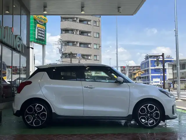 スズキ スイフト スポーツ セーフティPKG 神奈川県 2019(令1)年 2.1万km ピュアホワイトP アダクティブクルーズコントロール/全方位カメラ/純正OPナビ/フルセグTV/バックカメラ/Bluetooth接続可/DVD再生可/レーダークルコン/純正17インチAW/D席シートヒーター/ビルトインETC/LEDヘッドライト/AUTOライト/スマートキー×2