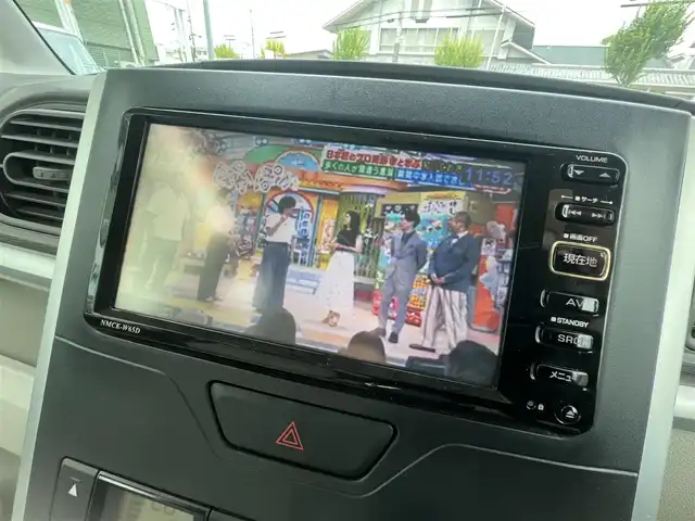 ダイハツ タント X SA 京都府 2015(平27)年 4.4万km ファイアークォーツレッドM  4WD/ スマートアシスト/ 左パワースライドドア/ エコアイドル/ 横滑り防止機能/ 純正7インチSDナビ/・　バックカメラ/・　ワンセグ/CD/・　SD録音/ 前後ドライブレコーダー/ ステアリモコン/ 純正フロアマット/ ドアバイザー/ スマートキー/ プッシュスタート/ 新車時保証書/ 車両取説