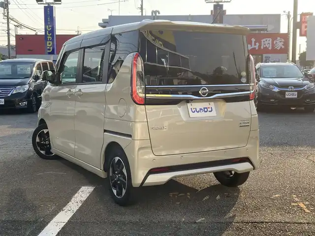 日産 ルークス ハイウェイスター X 静岡県 2021(令3)年 9.7万km フローズンバニラパール (株)IDOMが運営する【じしゃロン焼津店】の自社ローン専用車両になります。こちらは現金またはオートローンご利用時の価格です。自社ローンご希望の方は別途その旨お申付け下さい /純正ＳＤナビ/（フルセグＴＶ/Ｂｌｕｅｔｏｏｔｈ接続/ＣＤ/ＤＶＤ）/両側パワースライドドア/衝突軽減ブレーキ/バックカメラ/３６０°カメラ/ＥＴＣ/ＬＥＤヘッドライト/オートライト/オートハイビーム