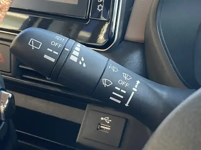 日産 ルークス ハイウェイスター X 静岡県 2021(令3)年 9.7万km フローズンバニラパール (株)IDOMが運営する【じしゃロン焼津店】の自社ローン専用車両になります。こちらは現金またはオートローンご利用時の価格です。自社ローンご希望の方は別途その旨お申付け下さい /純正ＳＤナビ/（フルセグＴＶ/Ｂｌｕｅｔｏｏｔｈ接続/ＣＤ/ＤＶＤ）/両側パワースライドドア/衝突軽減ブレーキ/バックカメラ/３６０°カメラ/ＥＴＣ/ＬＥＤヘッドライト/オートライト/オートハイビーム