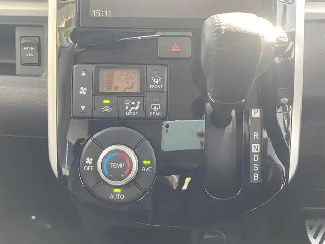 ダイハツ タント カスタムRS トップED LTD SAⅢ 静岡県 2018(平30)年 9.2万km ブライトシルバーメタリック (株)IDOMが運営する【じしゃロン焼津店】の自社ローン専用車両になります。こちらは現金またはオートローンご利用時の価格です。自社ローンご希望の方は別途その旨お申付け下さい /純正ＳＤナビ/（フルセグＴＶ/Ｂｌｕｅｔｏｏｔｈ接続/ＣＤ/ＤＶＤ）/両側パワースライドドア/スマートアシスト３/バックカメラ/３６０°カメラ/運転席シートヒーター/ＬＥＤヘッドライト/オートライト/オートハイビーム
