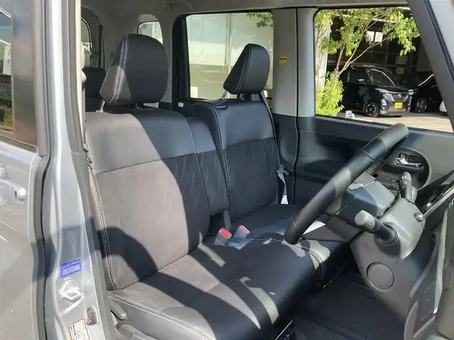 ダイハツ タント カスタムRS トップED LTD SAⅢ 静岡県 2018(平30)年 9.2万km ブライトシルバーメタリック (株)IDOMが運営する【じしゃロン焼津店】の自社ローン専用車両になります。こちらは現金またはオートローンご利用時の価格です。自社ローンご希望の方は別途その旨お申付け下さい /純正ＳＤナビ/（フルセグＴＶ/Ｂｌｕｅｔｏｏｔｈ接続/ＣＤ/ＤＶＤ）/両側パワースライドドア/スマートアシスト３/バックカメラ/３６０°カメラ/運転席シートヒーター/ＬＥＤヘッドライト/オートライト/オートハイビーム