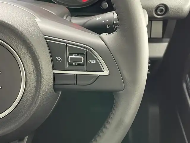 スズキ ジムニー XC 愛知県 2025(令7)年 0.1千km ミディアムグレー 届出済未使用車　禁煙車　リアパーキングセンサー　デュアルセンサーブレーキ　ヘッドライトウォッシャー　ミラーヒーター　電動格納ミラー　ＬＥＤライト　フォグランプ　衝突軽減　ターボ車　逸脱警報　背面タイヤ　アイドリングストップ ダウンヒルアシストコントロール
