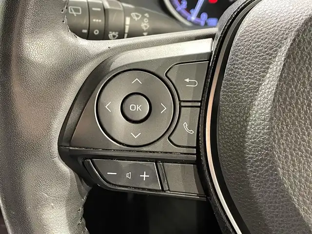 トヨタ ＲＡＶ４ G Zパッケージ 愛知県 2020(令2)年 3.7万km アティチュードブラックマイカ 純正9インチナビ/（Bluetooth/AM/FM/フルセグTV）/サンルーフ/モデリスタエアロ/衝突軽減ブレーキ/レーダークルーズコントロール/シートヒーター/LEDヘッドライト/オートマチックハイビーム/ETC/バックカメラ/デジタルインナーミラー/ステアリングヒーター/パワーシート/電動リアゲート/コーナーセンサー/スマートキー/純正19インチAW