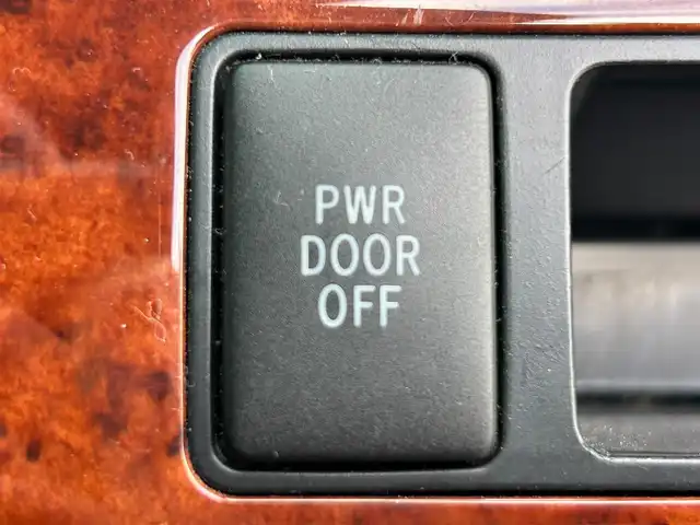 トヨタ エスティマ アエラス Gエディション 静岡県 2011(平23)年 7.3万km ブラック 社外アルパインナビ/BT/CD/DVD/フルセグTV/SD/HDD/ビルトインETC/クルーズコントロール/両側パワースライドドア/フリップダウンモニター/純正フロアマット/電動格納ミラー/フォグランプ