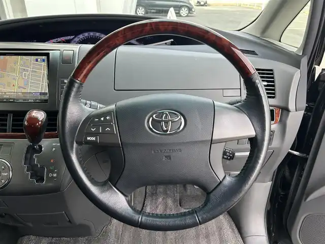 トヨタ エスティマ アエラス Gエディション 静岡県 2011(平23)年 7.3万km ブラック 社外アルパインナビ/BT/CD/DVD/フルセグTV/SD/HDD/ビルトインETC/クルーズコントロール/両側パワースライドドア/フリップダウンモニター/純正フロアマット/電動格納ミラー/フォグランプ