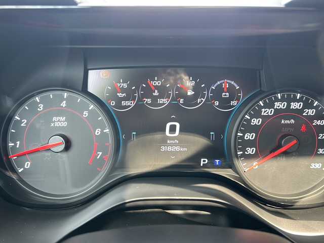 シボレー カマロ SS 広島県 2018(平30)年 3.2万km 黒 禁煙/サンルーフ/BOSEプレミアムサラウンドシステム/シートヒーター/シートクーラー/前席パワーシート/シートメモリー/純正20インチアルミホイール/アンビエントライト/純正ディスプレイオーディオ/AppleCarPlay/androidauto/USB/Bluetooth/バックカメラ/コーナーセンサー/ヘッドアップディスプレイ/革巻きステアリング/ステアリングスイッチ/置くだけ充電/クルーズコントロール/ブラインドスポットモニター/オートマチックヘッドランプシステム/パワートランク/電動パーキングブレーキ/ETC(グローブBOX内）/スペアキー/保証書/取扱書