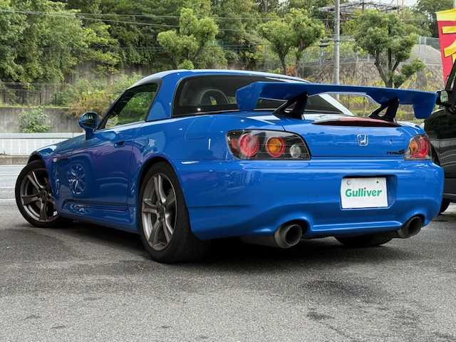 ホンダ Ｓ２０００ タイプS 大阪府 2008(平20)年 13.9万km アペックスブルーパール /禁煙車//TypeS　専用カラー「アペックス・ブルーパール」//TypeS　専用装備/・ブラックエンブレム・フロントスポイラー・リアウイング・アルミシフトノブ・専用17インチアルミ//ブリッドフルバケットシート(D席)//メーカーオプション本革シート(N席)//ディーラーオプションハードトップ//無限マフラー//TEIN車高調//純正CDオーディオ・FM・AM・CD・MD//パナソニックポータブルナビ(CN-G1500VD)・ワンセグ・SD//HIDヘッドライト//キーレス//エンジンスタートボタン//レーダー探知機(GWR73SD)//スペアキー