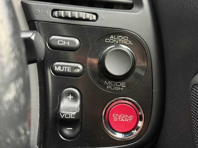 ホンダ Ｓ２０００ タイプS 大阪府 2008(平20)年 13.9万km アペックスブルーパール /禁煙車//TypeS　専用カラー「アペックス・ブルーパール」//TypeS　専用装備/・ブラックエンブレム・フロントスポイラー・リアウイング・アルミシフトノブ・専用17インチアルミ//ブリッドフルバケットシート(D席)//メーカーオプション本革シート(N席)//ディーラーオプションハードトップ//無限マフラー//TEIN車高調//純正CDオーディオ・FM・AM・CD・MD//パナソニックポータブルナビ(CN-G1500VD)・ワンセグ・SD//HIDヘッドライト//キーレス//エンジンスタートボタン//レーダー探知機(GWR73SD)//スペアキー