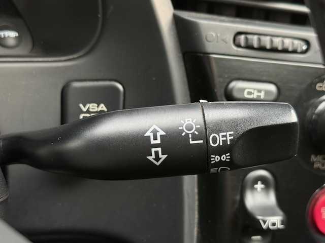 ホンダ Ｓ２０００ タイプS 大阪府 2008(平20)年 13.9万km アペックスブルーパール /禁煙車//TypeS　専用カラー「アペックス・ブルーパール」//TypeS　専用装備/・ブラックエンブレム・フロントスポイラー・リアウイング・アルミシフトノブ・専用17インチアルミ//ブリッドフルバケットシート(D席)//メーカーオプション本革シート(N席)//ディーラーオプションハードトップ//無限マフラー//TEIN車高調//純正CDオーディオ・FM・AM・CD・MD//パナソニックポータブルナビ(CN-G1500VD)・ワンセグ・SD//HIDヘッドライト//キーレス//エンジンスタートボタン//レーダー探知機(GWR73SD)//スペアキー