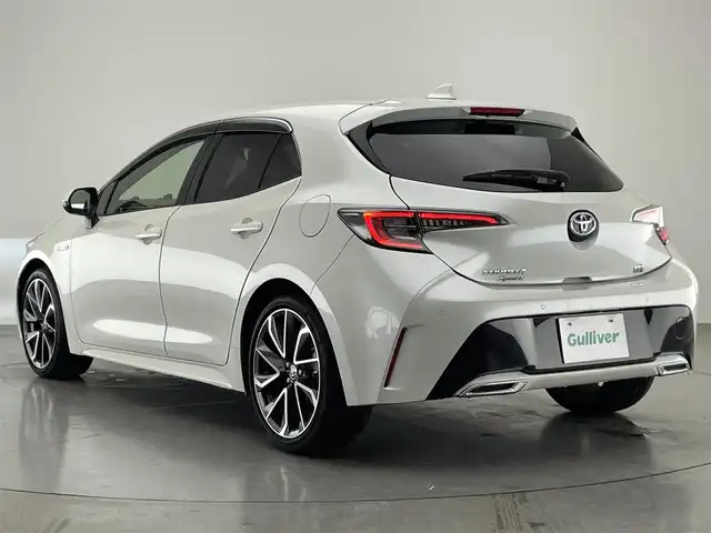トヨタ カローラ スポーツ ハイブリッドG Z 愛知県 2018(平30)年 0.8万km ホワイトパールクリスタルシャイン 純正９型ナビ　メーカーオプションシート　シートヒーター　バックカメラ　ＢＳＭ　ＨＵＤ　ＡＣ１００Ｖ電源　ＥＴＣ　電動パーキング　前後ドラレコ　衝突軽減　追従クルコン　コーナーセンサー　ＬＥＤライト