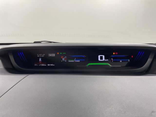 ホンダ フリード ハイブリット クロスター ホンダセンシング 神奈川県 2021(令3)年 6.2万km シルバーミストグリーンM 純正9インチインターナビ【VXM-217VFNi】/Bluetooth・CD・DVD・SD・USB・iPod・AppleCarPlay・フルセグTV/両側パワースライドドア/社外キャリアルーフレール/ホンダセンシング/アダプティブクルーズコントロール/ハーフレザーシート/シートヒーター/バックカメラ/ビルトインETC/ウォークスルー/純正フロアマット/純正15インチアルミホイール/オートマチックハイビーム/コーナーセンサー/LEDヘッドライト/衝突軽減ブレーキ/歩行者事故低減ステアリング/車線維持支援システム/路外逸脱抑制機能/誤発進抑制機能/先行車発進お知らせ機能/標識認識機能