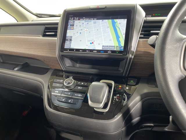 ホンダ フリード ハイブリット クロスター ホンダセンシング 神奈川県 2021(令3)年 6.2万km シルバーミストグリーンM 純正9インチインターナビ【VXM-217VFNi】/Bluetooth・CD・DVD・SD・USB・iPod・AppleCarPlay・フルセグTV/両側パワースライドドア/社外キャリアルーフレール/ホンダセンシング/アダプティブクルーズコントロール/ハーフレザーシート/シートヒーター/バックカメラ/ビルトインETC/ウォークスルー/純正フロアマット/純正15インチアルミホイール/オートマチックハイビーム/コーナーセンサー/LEDヘッドライト/衝突軽減ブレーキ/歩行者事故低減ステアリング/車線維持支援システム/路外逸脱抑制機能/誤発進抑制機能/先行車発進お知らせ機能/標識認識機能