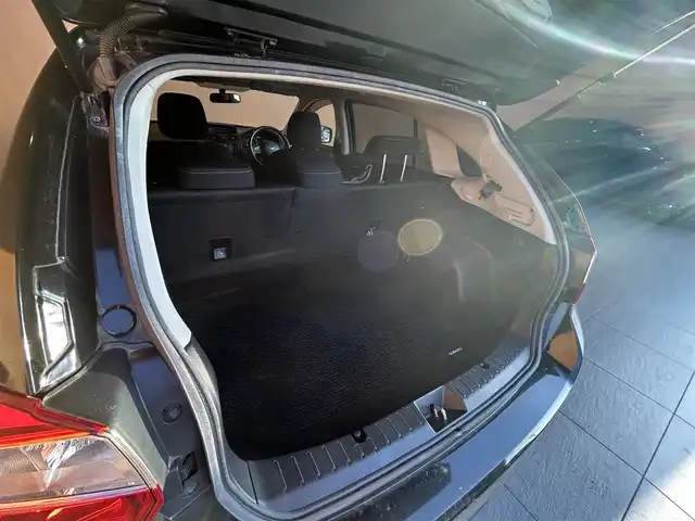 スバル インプレッサ スポーツ 1．6i－L 愛知県 2013(平25)年 10.8万km クリスタルブラックシリカ 登録時走行距離107780キロ/Ｐａｎａｓｏｎｉｃ７インチナビ/(フルセグTV/Bluetooth接続/CD/DVD)/ＥＴＣ/バックカメラ/純正アルミホイール/純正フロアマット/スマートキー/スペアキー/フォグランプ/取扱説明書/保証書/整備記録簿