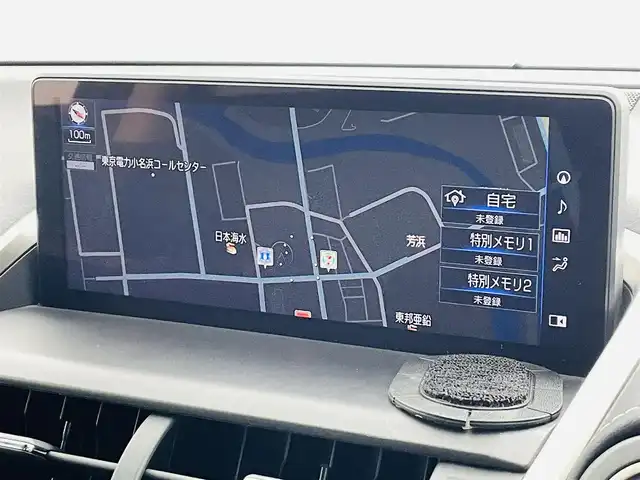 レクサス ＮＸ 300h バージョンL 福島県 2021(令3)年 4.8万km ソニッククォーツ プリクラッシュセーフティ/・S-VSC/・全車速追従機能付クルーズコントロール/・衝突軽減装置ブレーキ/・レーンアシスト/・レインセンサー/・クリアランスソナー/純正ナビゲーション/・Bluetooth/TV/CD/DVD/AM・FM/AUX/SD/USB/・バックカメラ/・３６０°カメラ/・ETC/サンルーフ/電動リアゲート/革巻きステアリング/・ステアリングスイッチ/・ステアリングヒーター/シートヒーター/・エアシート/ヘッドアップディスプレイ/デジタルインナーミラー/プッシュスタート/・スマートキー/純正フロアマット/ドアバイザー