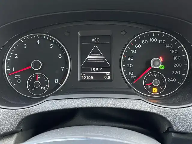 フォルクスワーゲン シャラン TSI コンフォートライン 東京都 2019(平31)年 2.2万km パール ナビゲーションパッケージ/ハイキセノンパッケージ/純正ナビ/バックカメラ/純正16インチアルミホイール/アダプティブクルーズコントロール/スマートキー/プッシュスタート/アイドリングストップ/ドライブレコーダー/ETC