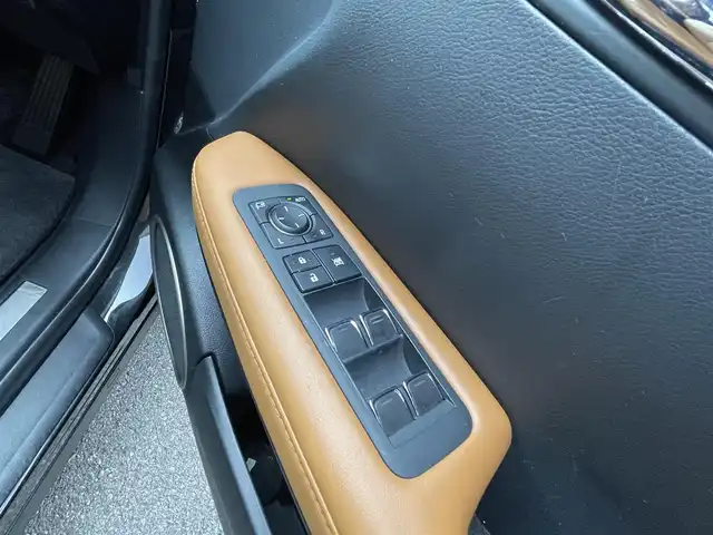 レクサス ＲＸ 450hL 栃木県 2021(令3)年 3.8万km グラファイトブラックガラスフレーク ワンオーナー/6人乗り/ヘッドアップディスプレイ/純正20インチアルミホイール/純正メモリナビ/フルセグテレビ/バックカメラ/クルーズコントロール（ACC）/ドアバイザー/プッシュスタート/パワーバックドア/フットトランクオープナー/ステアリングヒーター/シートヒーター/シートエアコン/Apple CarPlay/ETC