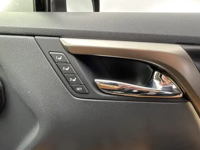 レクサス ＲＸ 450hL 栃木県 2021(令3)年 3.8万km グラファイトブラックガラスフレーク ワンオーナー/6人乗り/ヘッドアップディスプレイ/純正20インチアルミホイール/純正メモリナビ/フルセグテレビ/バックカメラ/クルーズコントロール（ACC）/ドアバイザー/プッシュスタート/パワーバックドア/フットトランクオープナー/ステアリングヒーター/シートヒーター/シートエアコン/Apple CarPlay/ETC